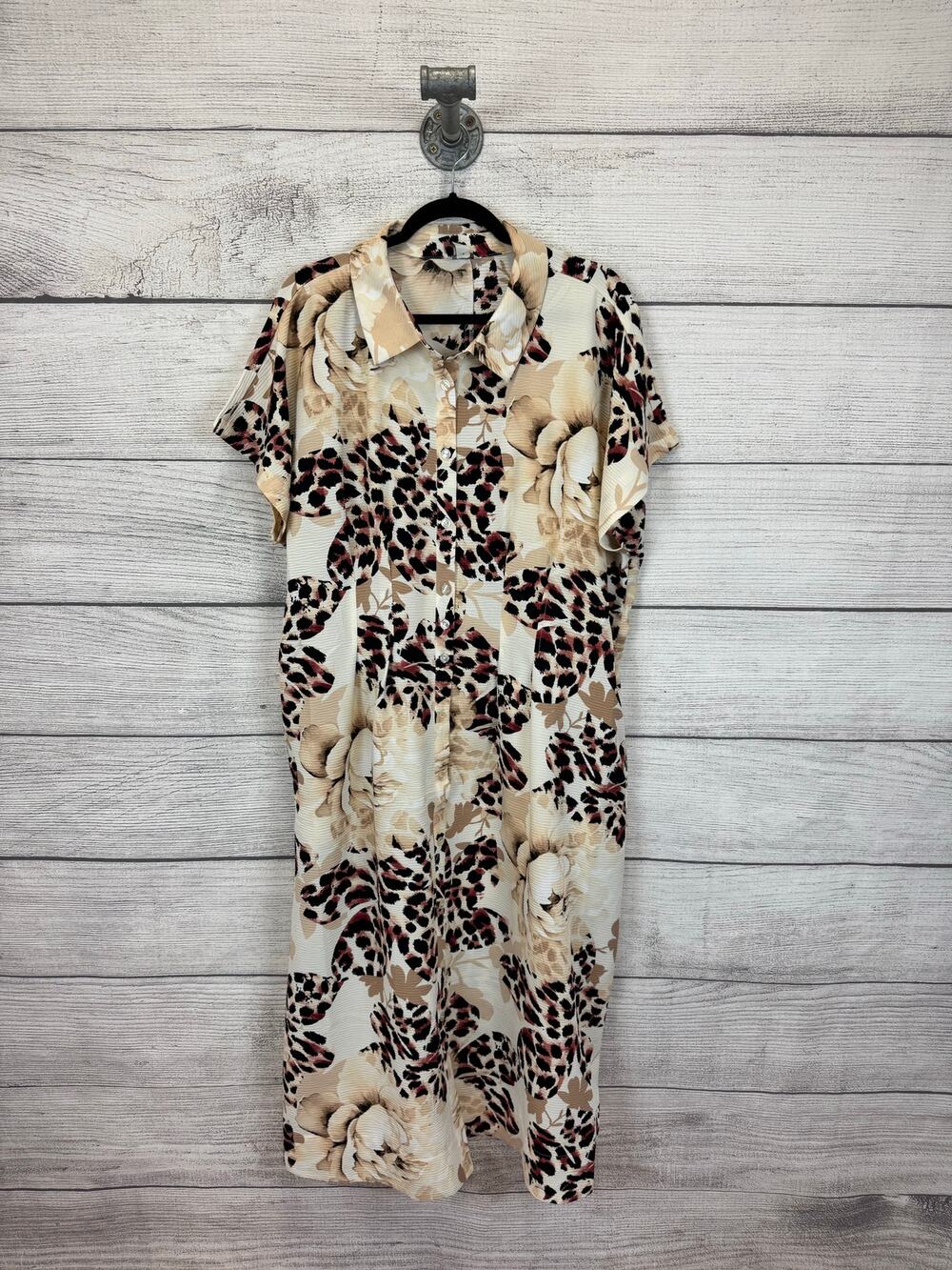 Cato Plus Size Cream Cheetah Floral Button Front Midi Dress Size 18/20W